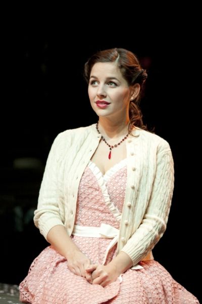 Jessica Grove Photo