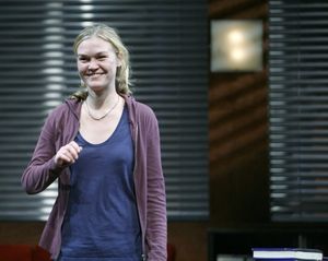 Julia Stiles @ BroadwayWorld Julia Stiles Photo