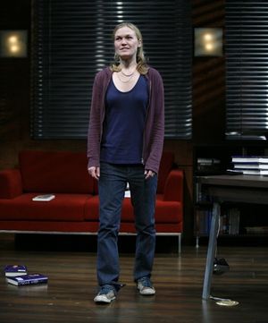 Julia Stiles @ BroadwayWorld Julia Stiles Photo