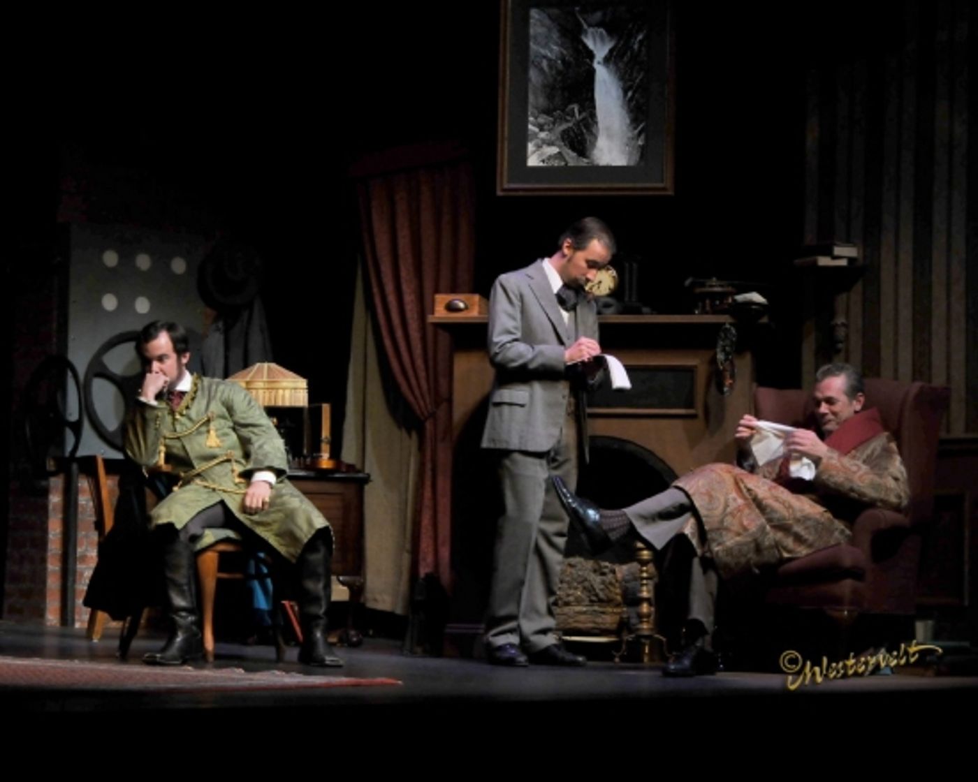 Photo Flash: Wayside Theatre Presents SHERLOCK HOLMES Photo Flash: Wayside Theatre Presents SHERLOCK HOLMES Image