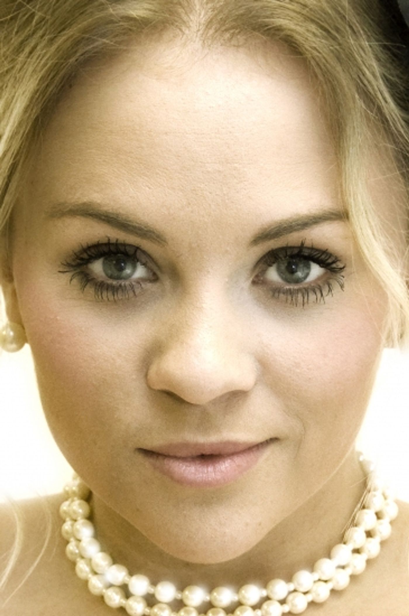 Photo Coverage: The Cast Of ZOMBIE PROM  Image