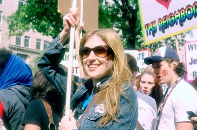 Caissie Levy Photo