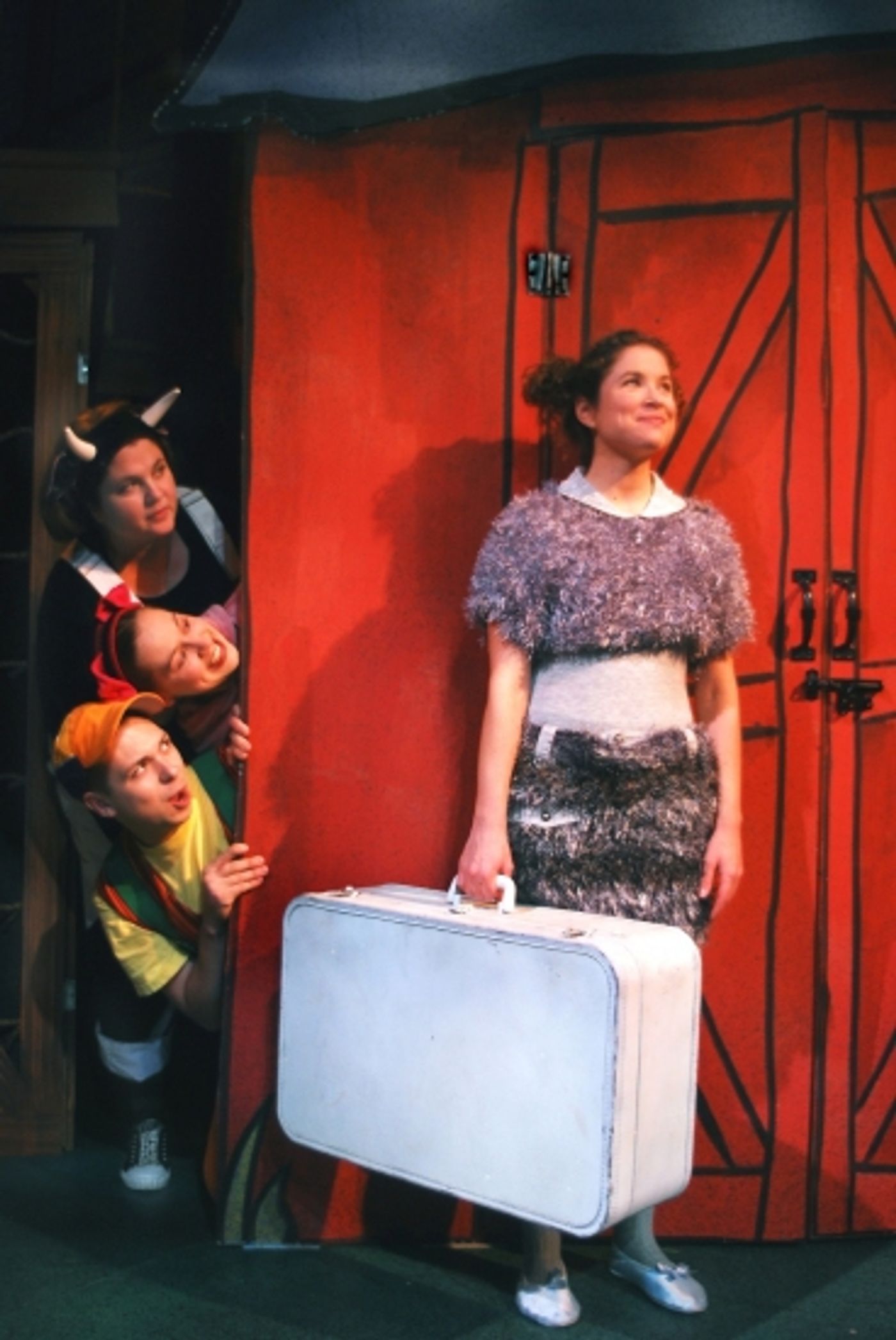 Photo Flash: Lifeline Theatre KidSeries' DOOBY DOOBY MOO Photo Flash: Lifeline Theatre KidSeries' DOOBY DOOBY MOO Image