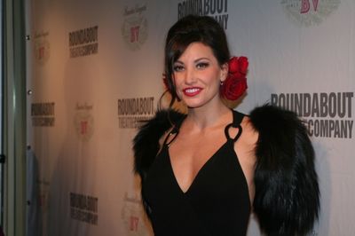 Gina Gershon Photo
