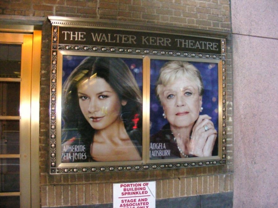 Photo Coverage: A LITTLE NIGHT MUSIC Marquee Unveiled at The Walter Kerr Image