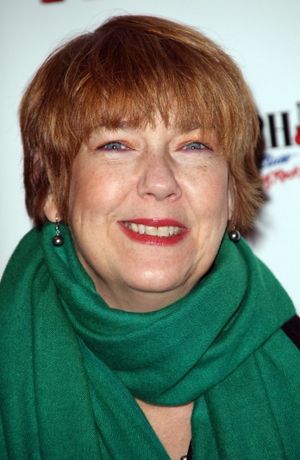 Harriet Harris Photo