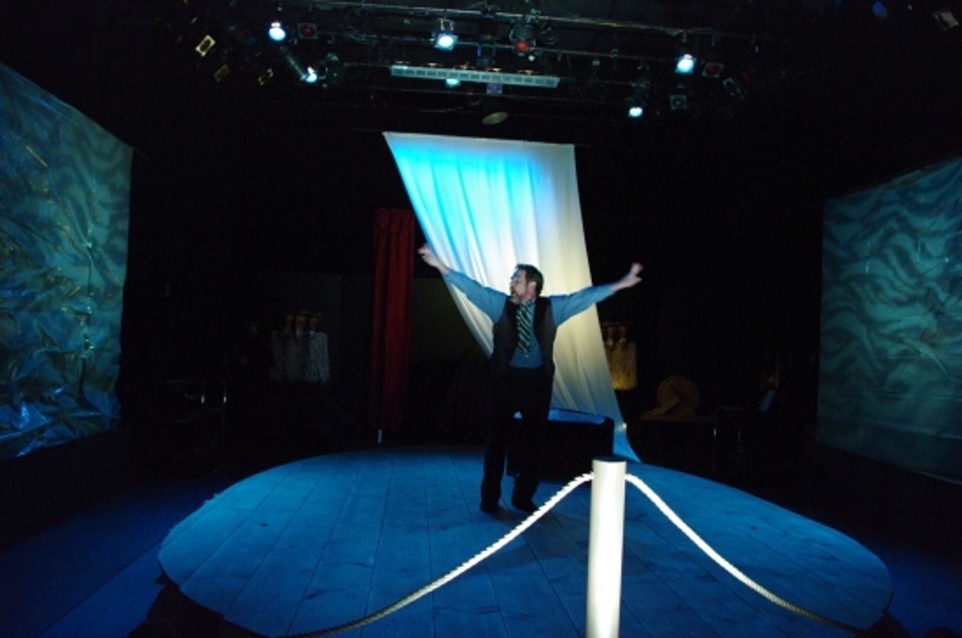 Photo Flash: The Phoenix Theatre of Indianapolis Presents SHIPWRECKED! AN ENTERTAINMENT  Image