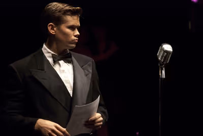 Andrew Rannells
 Photo