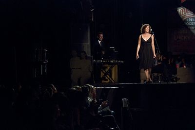 Karen Ziemba
 Photo