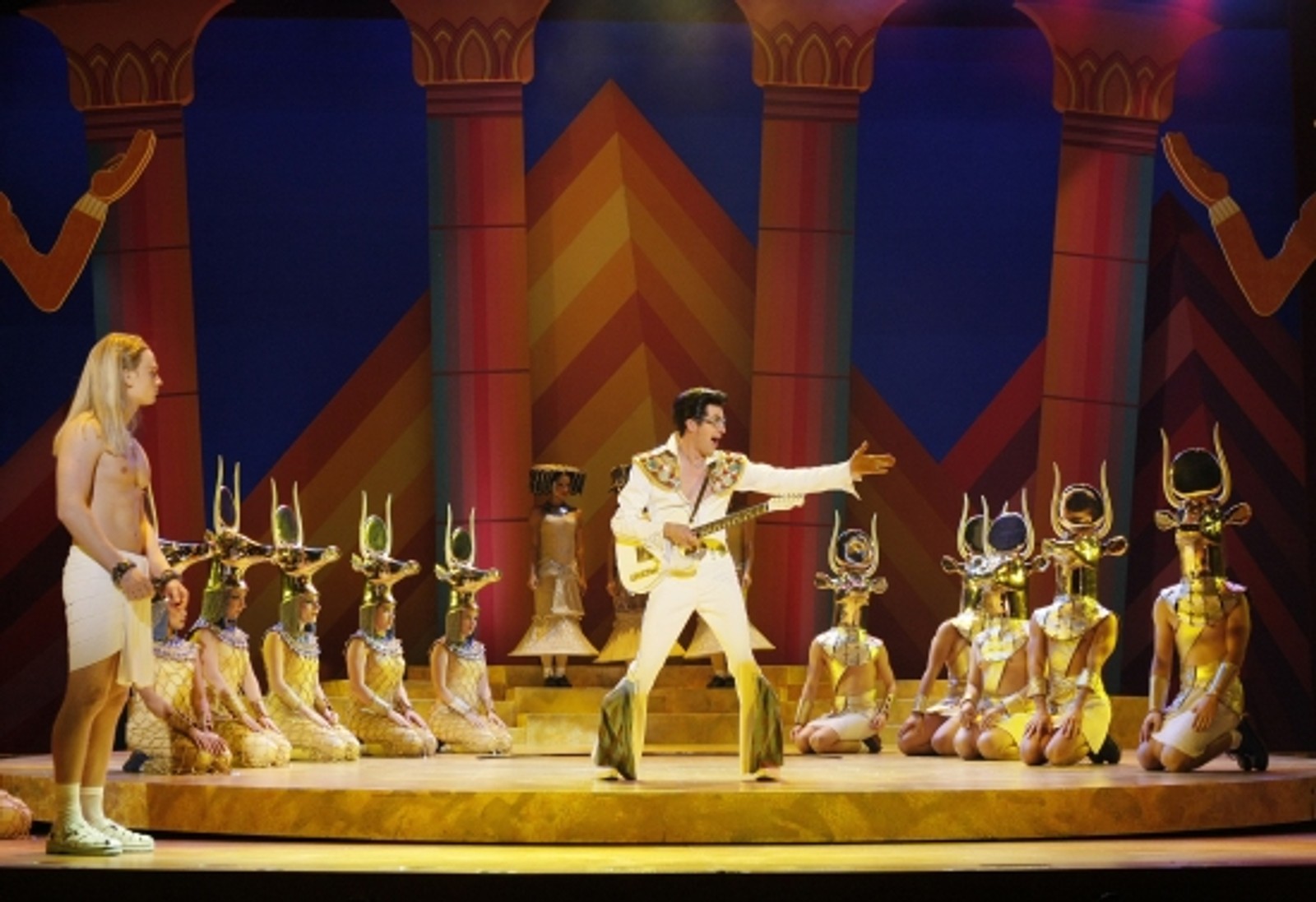 Photo Flash: 5th Avenue Theater's JOSEPH AND THE AND THE AMAZING TECHNICOLOR DREAMCOAT — photo 4 of 8