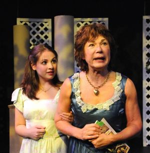 HANNAH OWENS and VIVIEN LANDAU Photo