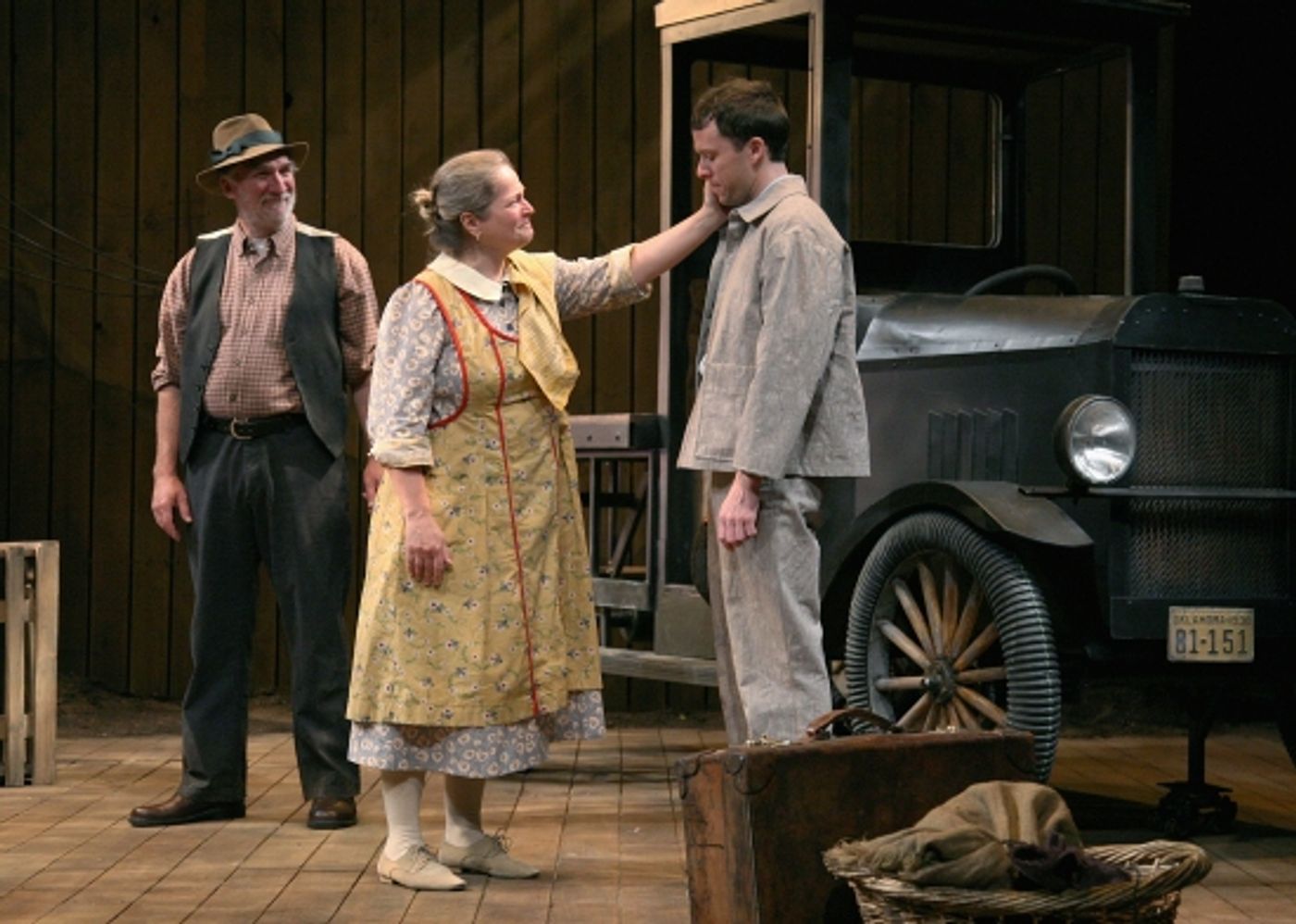 Photo Flash: The Shakespeare Theatre of New Jersey Presents THE GRAPES OF WRATH  Image