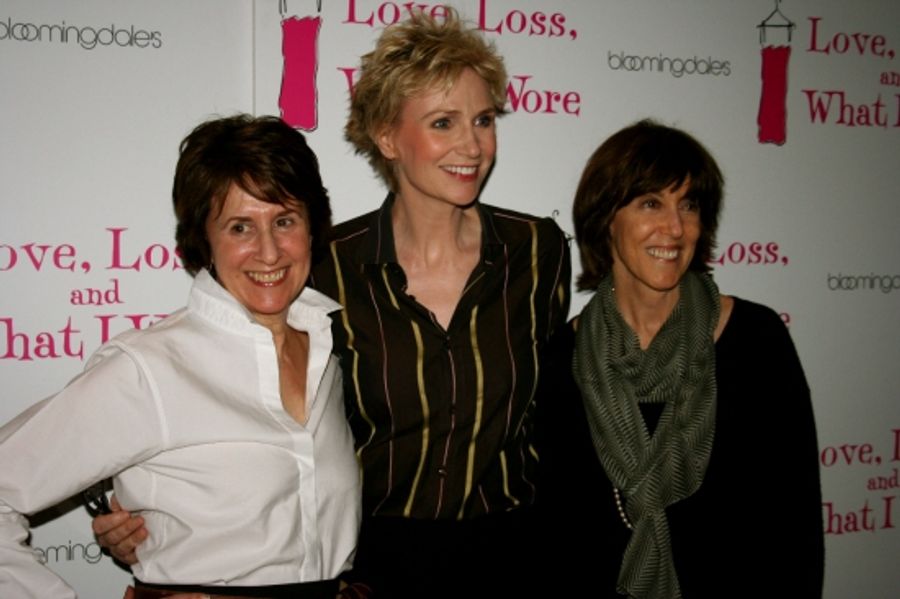 Photo Coverage: LOVE, LOSS & WHAT I WORE Welcomes New Cast Members! Image