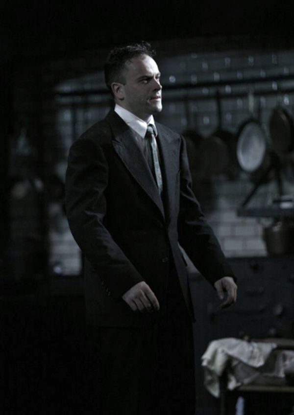 Johnny Lee Miller Photo