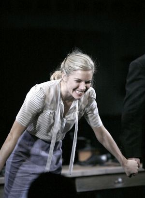 Sienna Miller @ BroadwayWorld Sienna Miller Photo