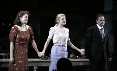Marin Ireland, Sienna Miller and Jonny Lee Miller Photo