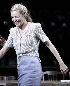 Sienna Miller @ BroadwayWorld Sienna Miller Photo