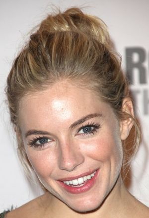 Sienna Miller Photo