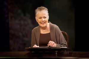 Lynn Redgrave Photo