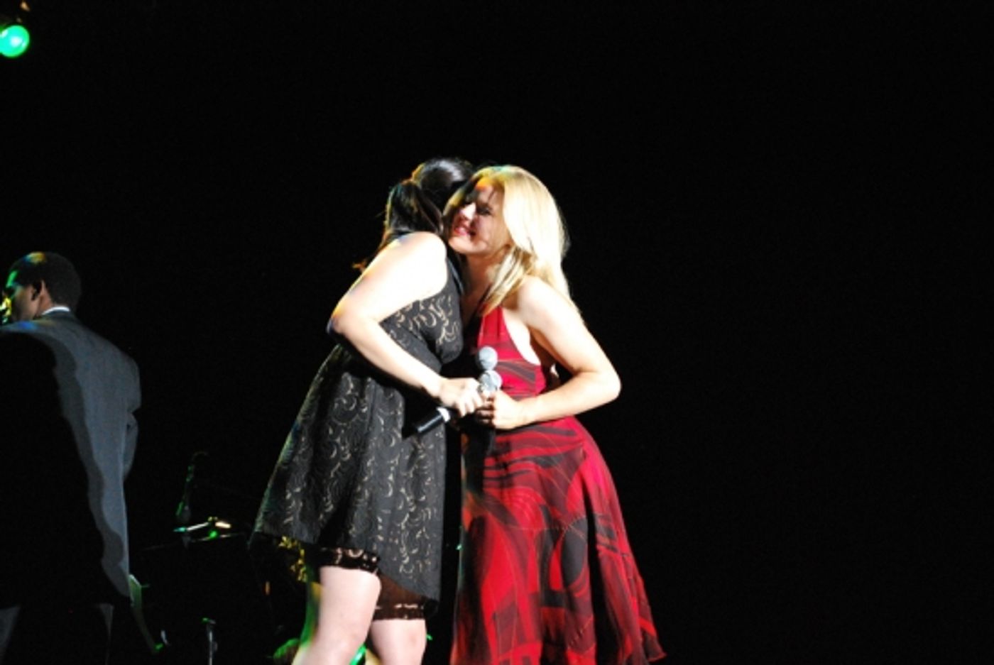 Photo Coverage: 2009 'BROADWAY WISHES' Benefit Concert in O.C.  Image