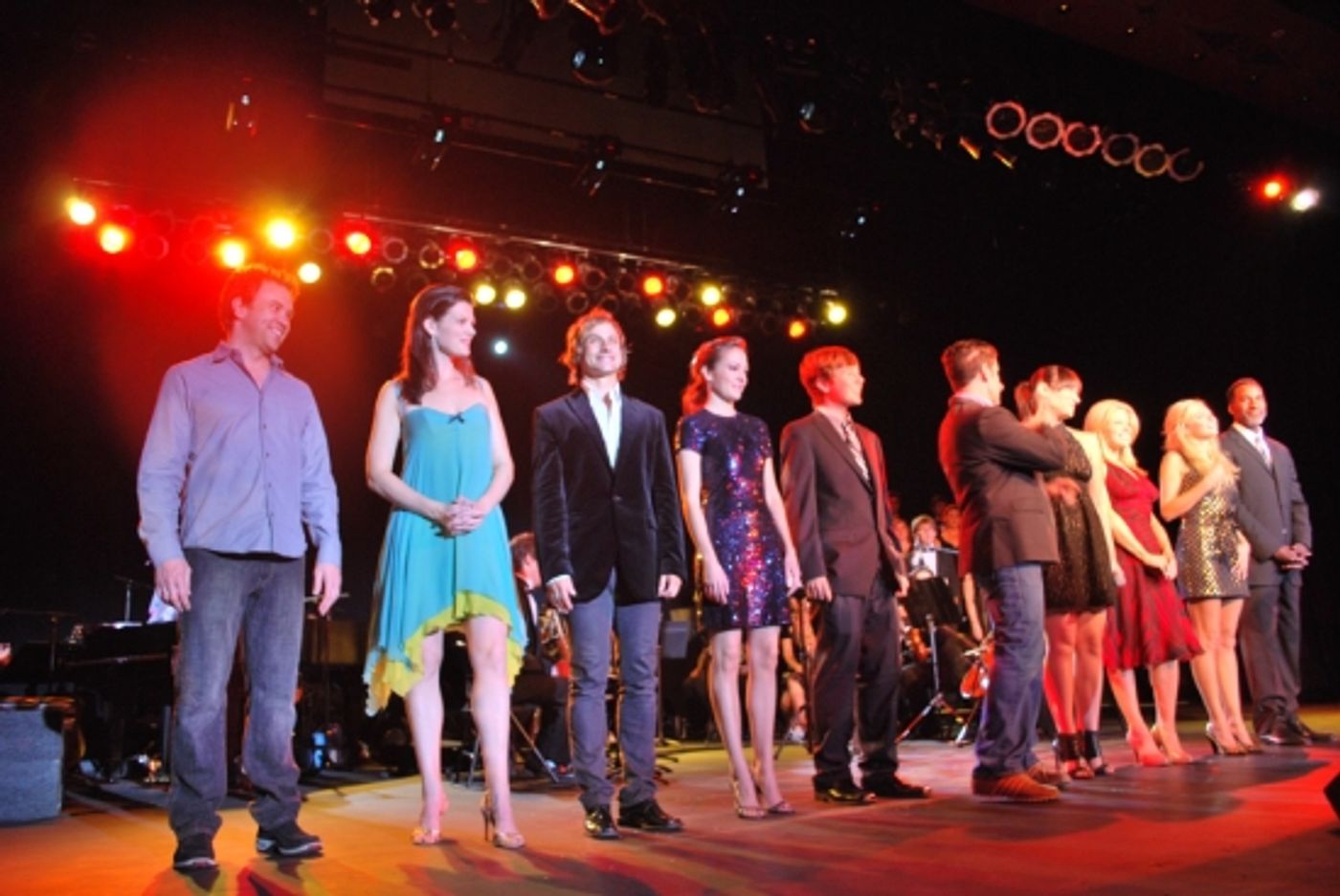 Photo Coverage: 2009 'BROADWAY WISHES' Benefit Concert in O.C.  Image