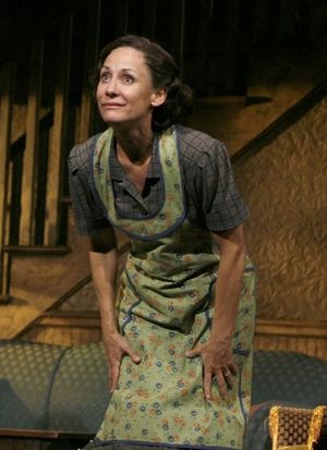 Laurie Metcalf @ BroadwayWorld Laurie Metcalf Photo