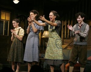 Gracie Bea Lawrence, Jessica Hecht, Laurie Metcalf and Noah Robbins
 Photo