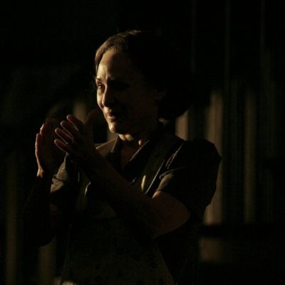 Laurie Metcalf Photo