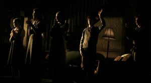 Gracie Bea Lawrence, Jessica Hecht, Laurie Metcalf, Noah Robbins and Dennis Boustikar Photo