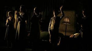 Gracie Bea Lawrence, Jessica Hecht, Laurie Metcalf, Noah Robbins and Dennis Boustikar Photo