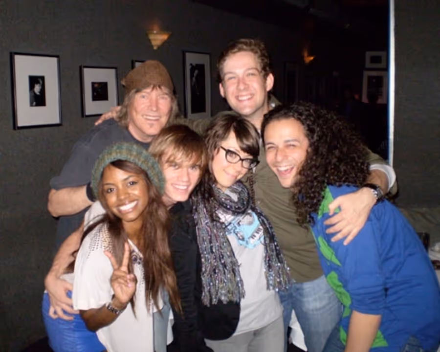 Photo Flash: Wing Welcomes HAIR to Birdland Image