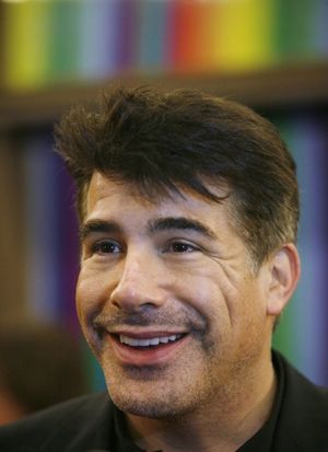 Bryan Batt @ BroadwayWorld Bryan Batt Photo