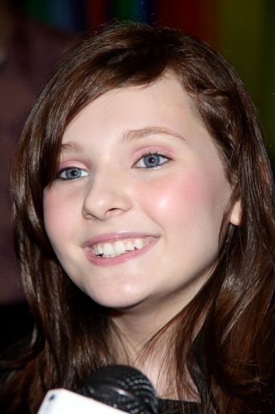 Abigail Breslin Photo