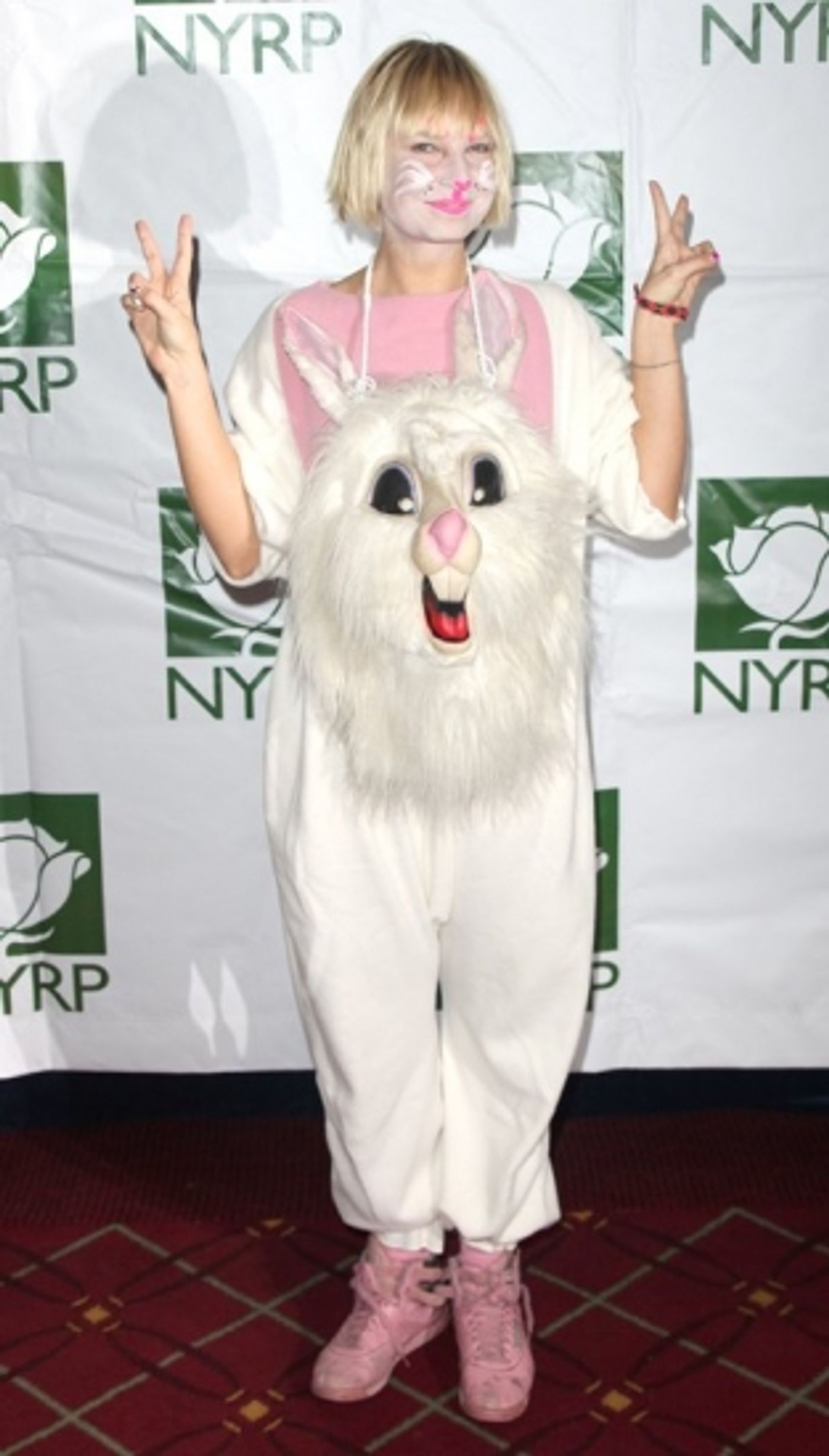 Photo Coverage: Bette Midler's HULAWEEN 2009 Benefit  Image