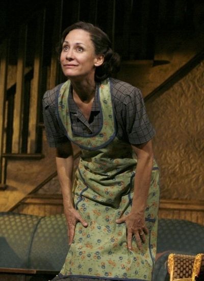 Laurie Metcalf Photo