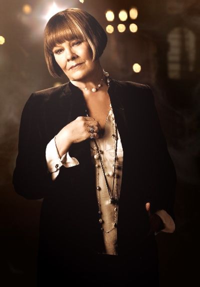 Judi Dench Photo