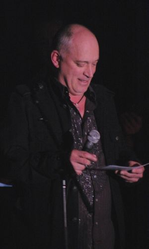 Donnie Kehr starts the evening Photo