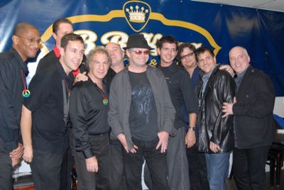 Mickey Dolenz and Donnie Kehr and tonights band-Miles Aubrey, Ted Baker, Ken Dow, Mat Photo