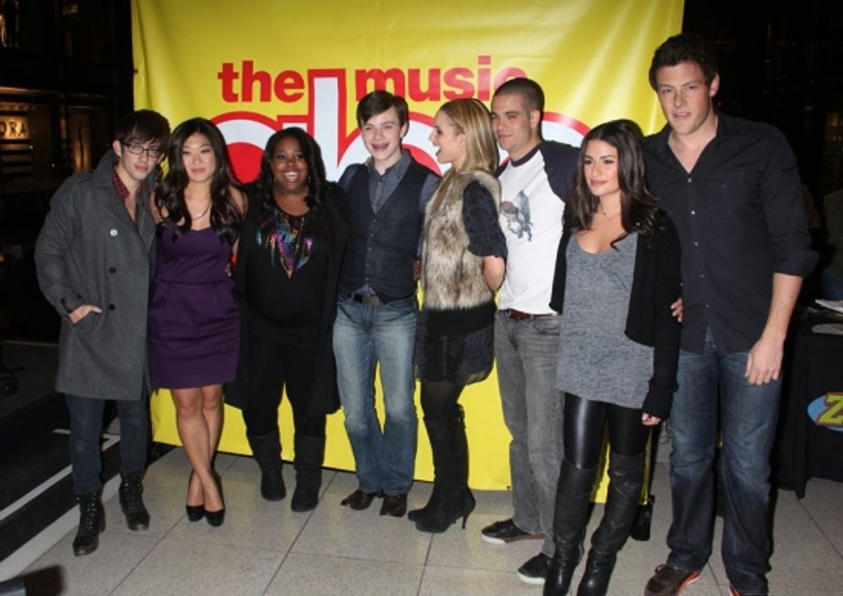 Kevin McHale, Jenna Ushkowitz, Amber Riley, Chris Colfer, Dianna Agron, Mark Salling and Lea Michele at 