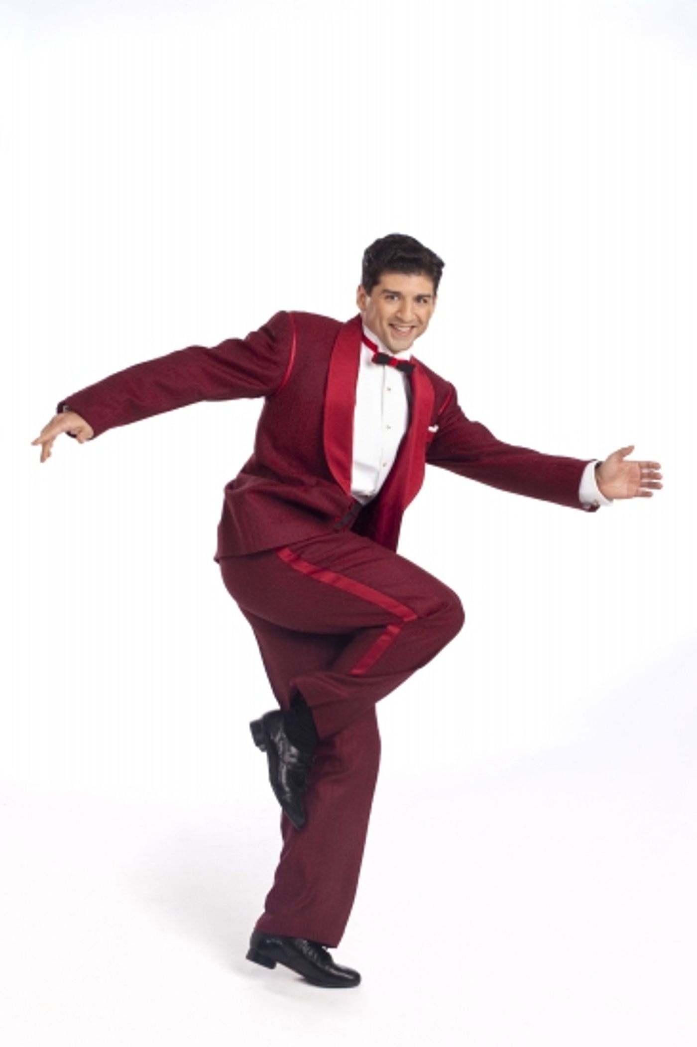 Photo Flash: IRVING BERLIN'S WHITE CHRISTMAS Opens Tonight on Broadway  Image