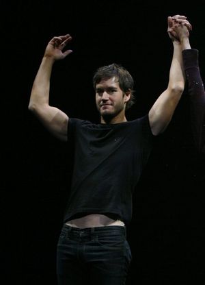 Mark-Paul Gosselaar @ BroadwayWorld Mark-Paul Gosselaar Photo