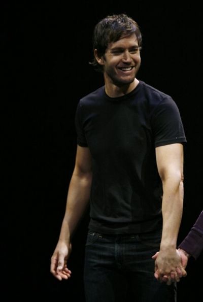 Mark-Paul Gosselaar Photo