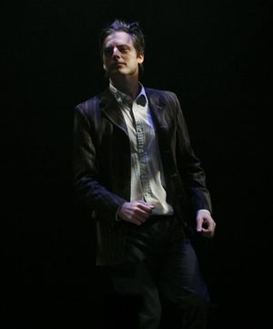 Justin Kirk @ BroadwayWorld Justin Kirk Photo