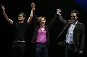 Mark-Paul Gosselaar, Julie White and Justin Kirk @ BroadwayWorld Mark-Paul Gosselaar, Julie White and Justin Kirk Photo