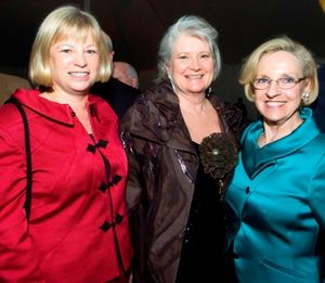 Lyla Steenbergen (Easton), Sue Mitchell (Westport), Darlene Krenz Photo