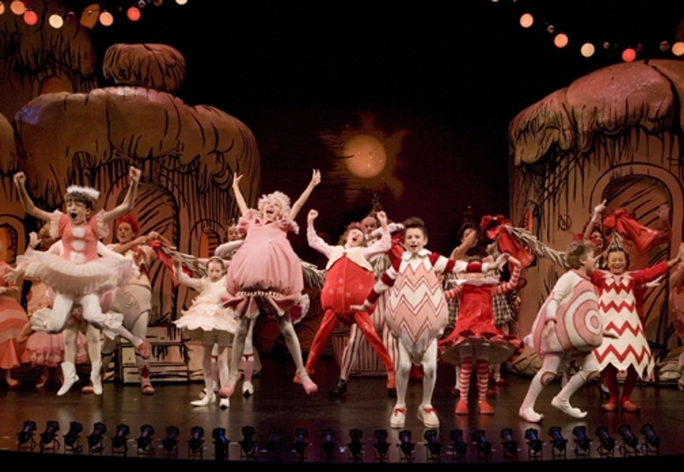 Photo Flash: DR. SEUSS' HOW THE GRINCH STOLE CHRISTMAS At The Old Globe  Image