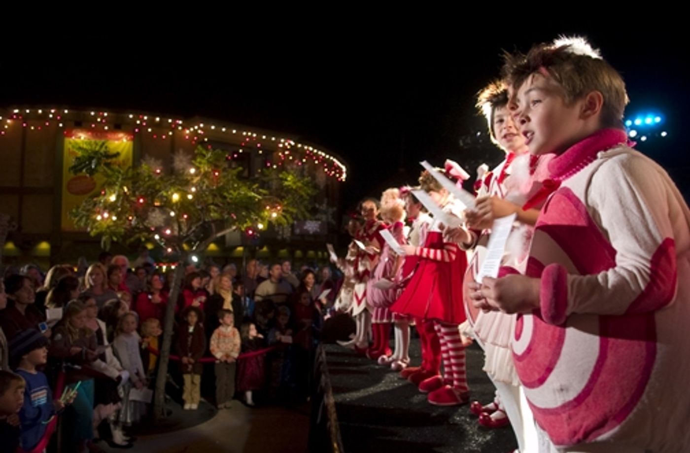 Photo Flash: DR. SEUSS' HOW THE GRINCH STOLE CHRISTMAS At The Old Globe  Image