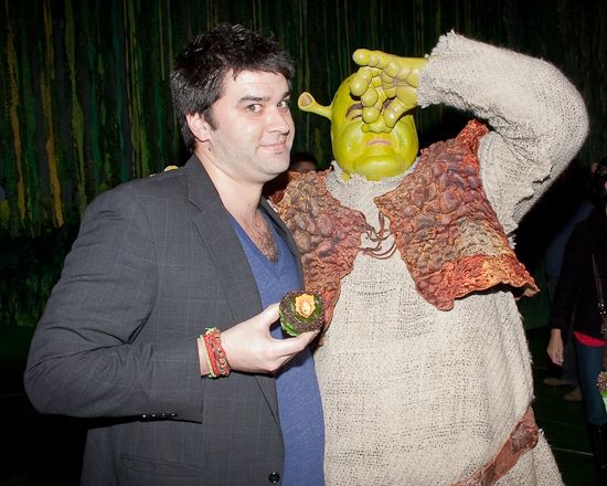 Photo Coverage: SHREK THE MUSICAL Celebrates One Year on Broadway and Bids Star Brian d'Arcy James Farewell — photo 9 of 18