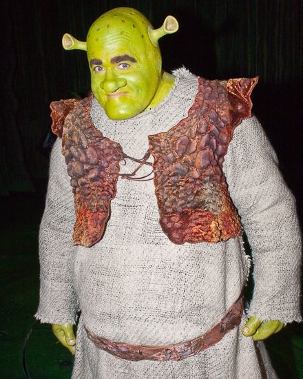 Photo Coverage: SHREK THE MUSICAL Celebrates One Year on Broadway and Bids Star Brian d'Arcy James Farewell — photo 18 of 18