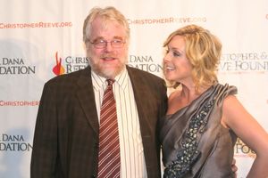 Philip Seymour Hoffman and Jane Krakowski @ BroadwayWorld Philip Seymour Hoffman and Jane Krakowski Photo